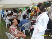 /album/i-semana-acad%c3%aamica-do-curso-de-medicina-da-ufv/feira-de-saude-de-nova-vi%c3%a7osa-e-posses-1-jpg/